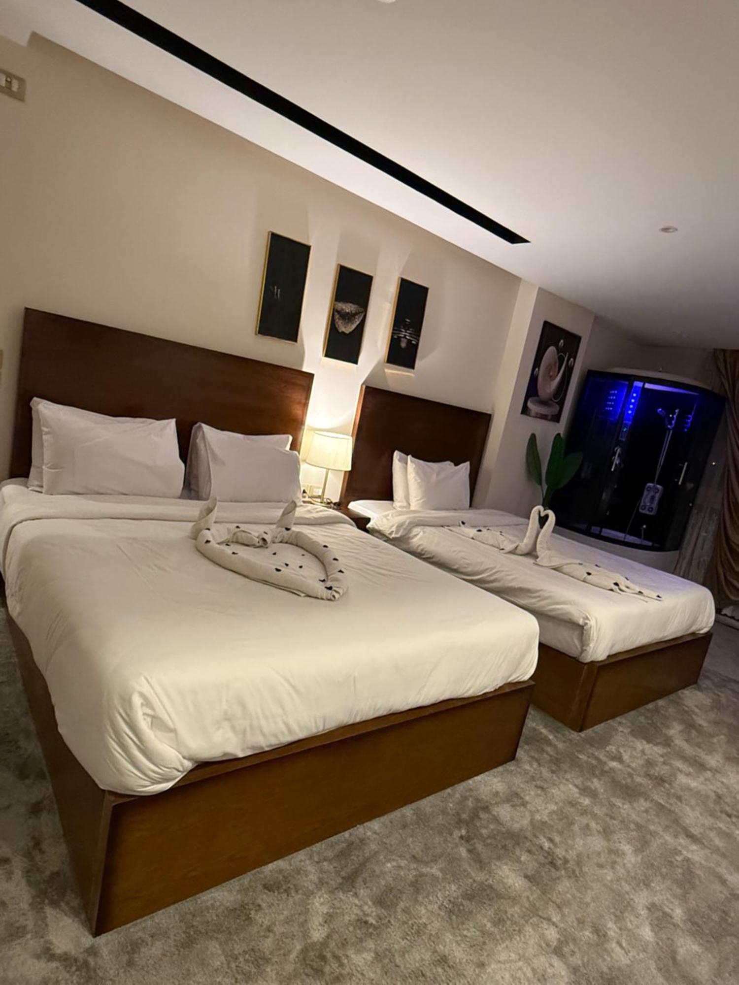 Kafret el-Gabal Topaz Pyramids View Inn מראה חיצוני תמונה
